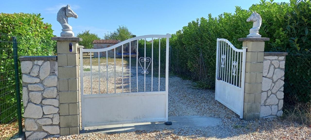 Chambre Familiale Dans Maison Au Calme Segonzac  Εξωτερικό φωτογραφία